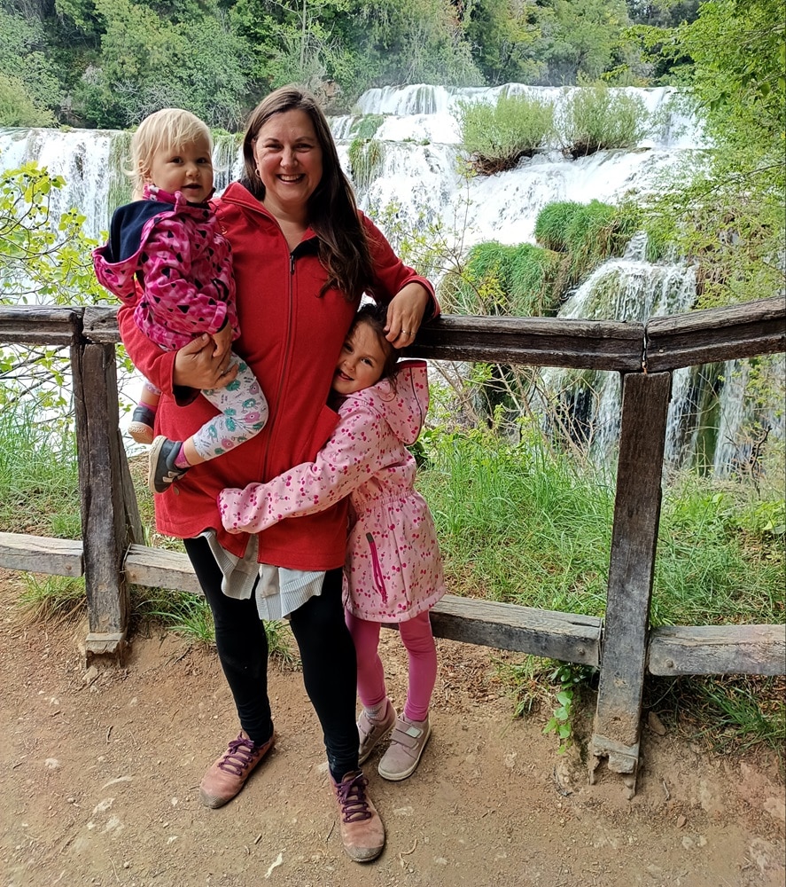 Foto mě s dětmi v národním parku Krka